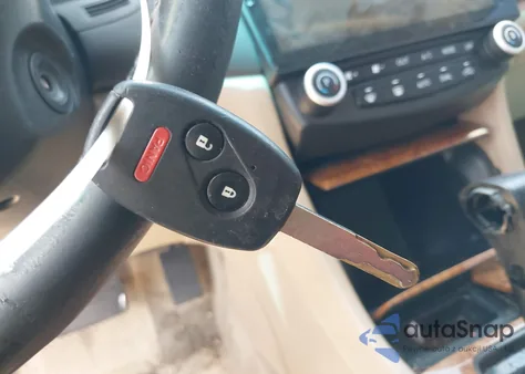 2005 Honda Accord 3.0 Ex z USA, uszkodzony, nr VIN 1HGCM82655A003657